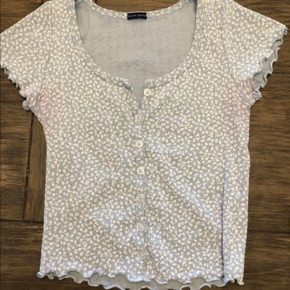 Brandy Melville Other - brandy light blue zelly